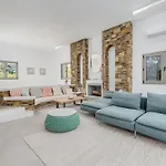 White House | * Pefkochori