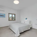 Villa White House | *