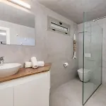 Villa White House | Pefkochori