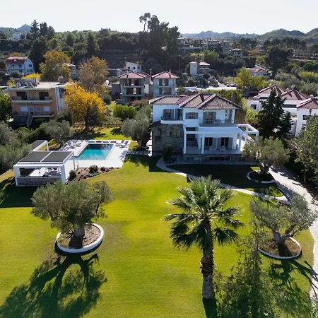 Villa White House |