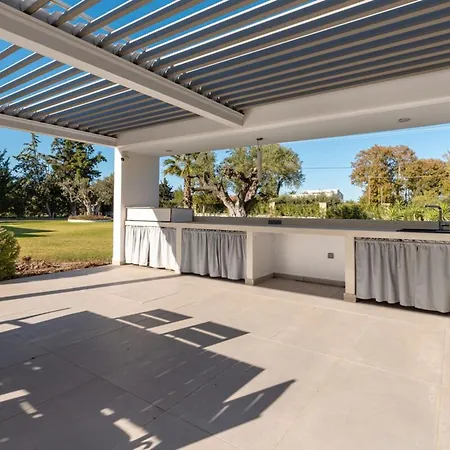 White House | Pefkochori