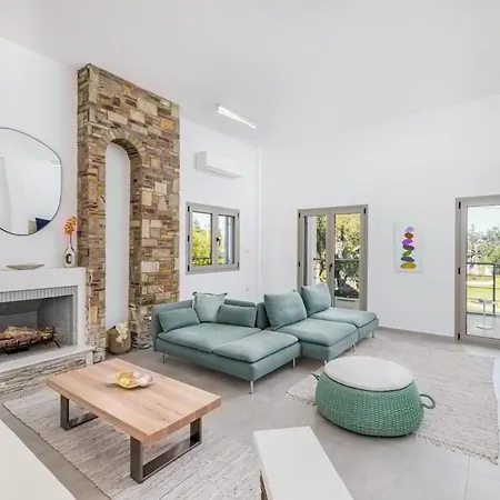 White House | Pefkochori