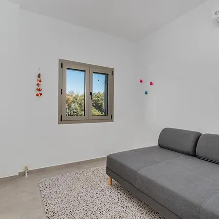 White House | * Pefkochori