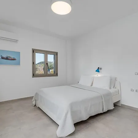 Villa White House | *