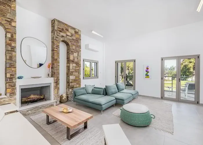 White House | Pefkochori