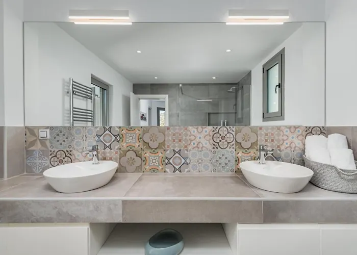 White House | Villa Pefkochori